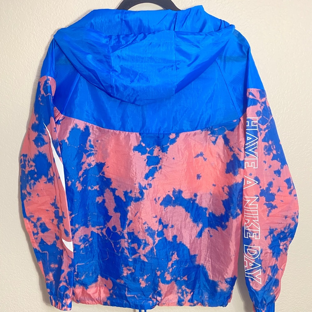 Nike Windrunner Printed Jacket - image 4